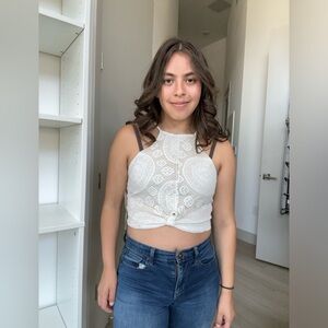 Charlotte Russe off-white crop top - S